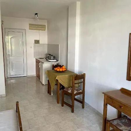 Zoe Kır Evi Marmari (Kos)