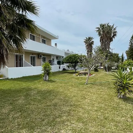 Zoe Country house